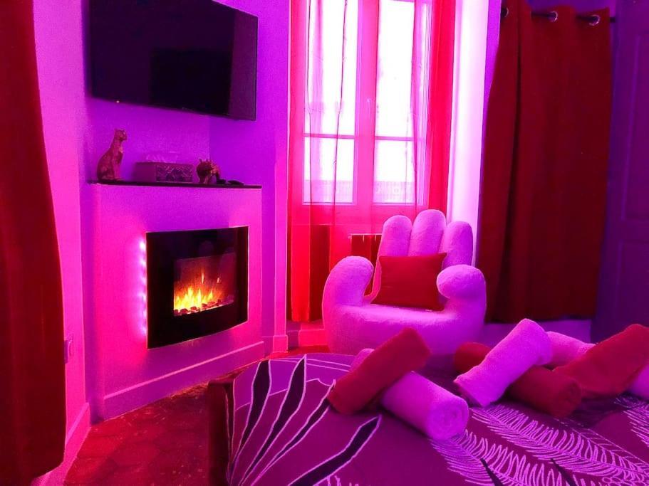 La Lover'S Jungle Pont-Sur-Yonne エクステリア 写真
