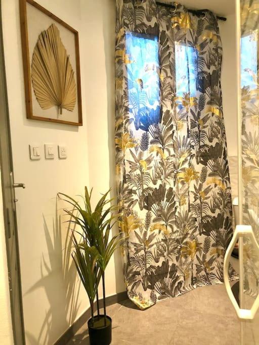 La Lover'S Jungle Pont-Sur-Yonne エクステリア 写真